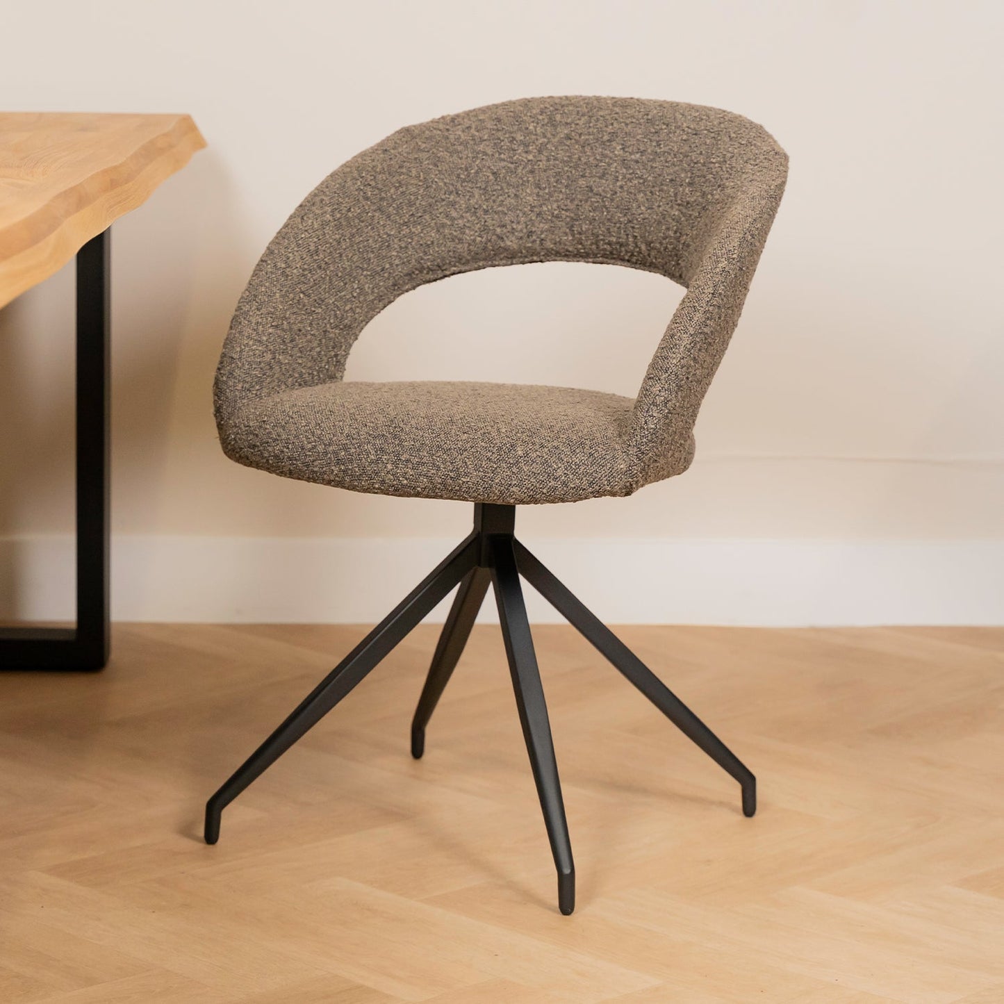 Janssen Yara Mouse — Bouclé Eetkamerstoel
